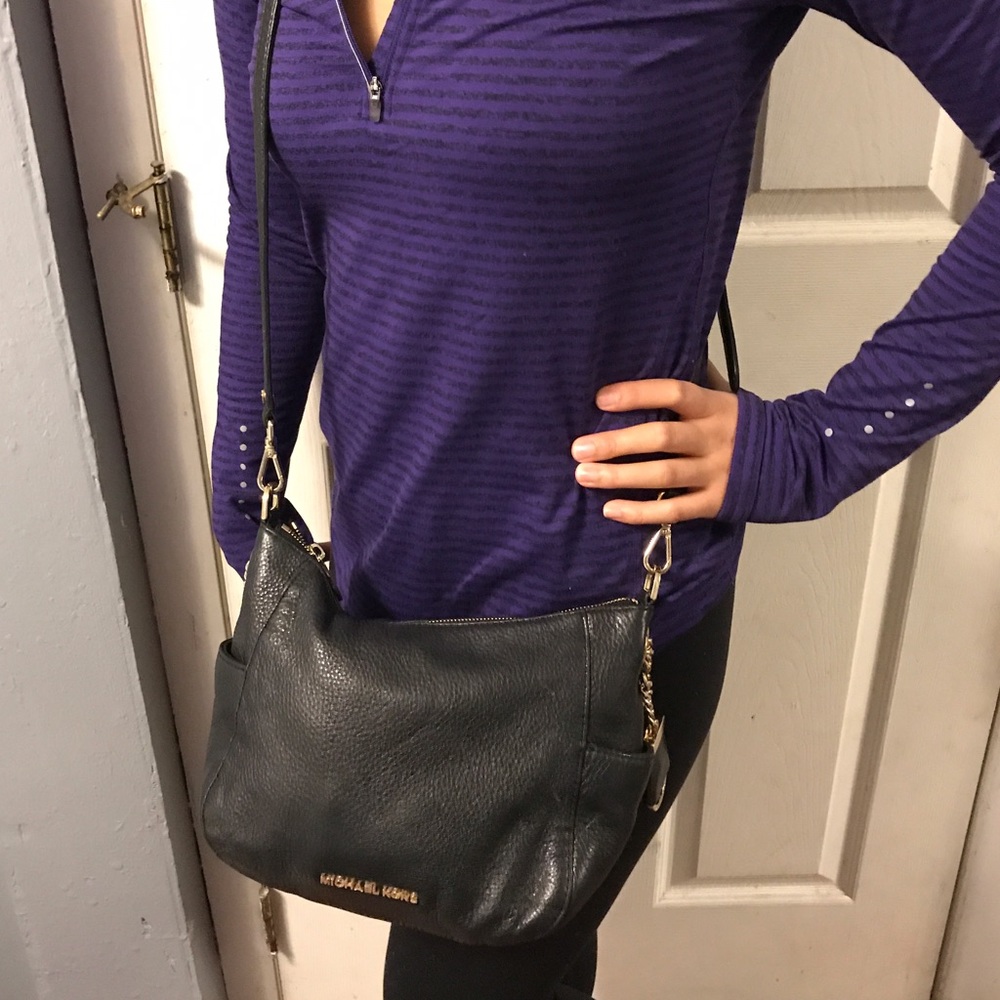 Michael Kors Crossbody black w/ gold hardware
