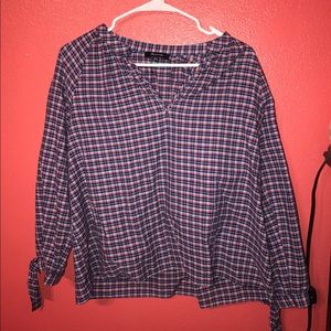 Checkered button top