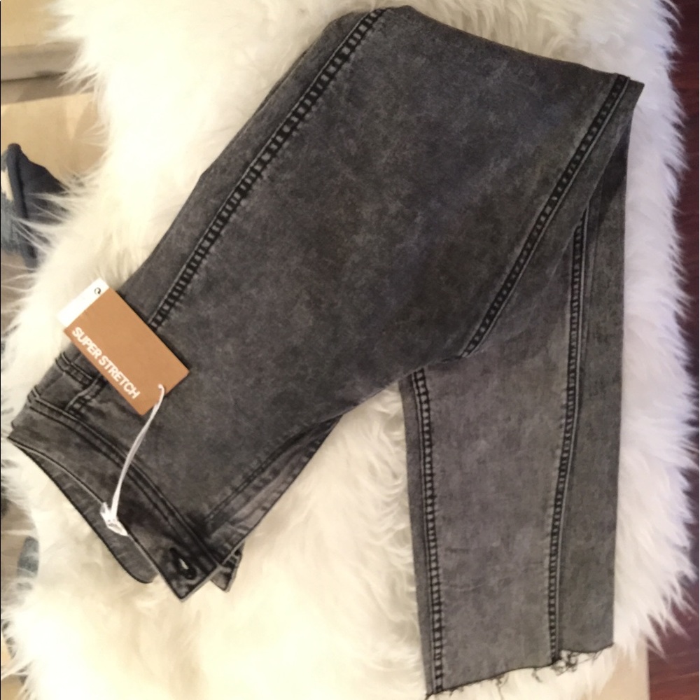 NWT high waisted acid wash skinny jeans