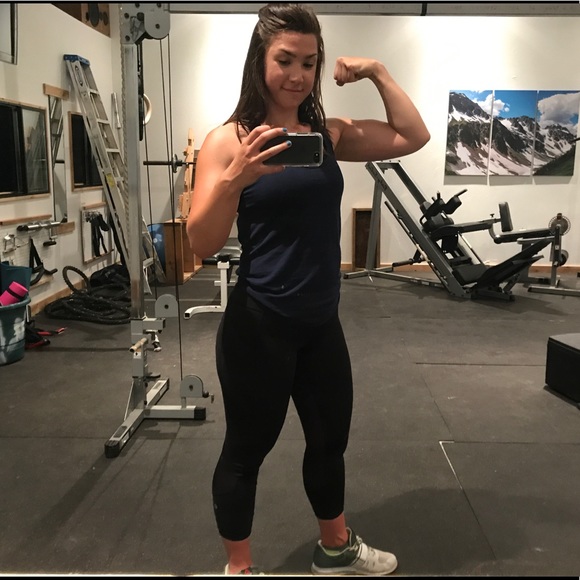 Meet your Posher, Anna - Picture 2 of 4