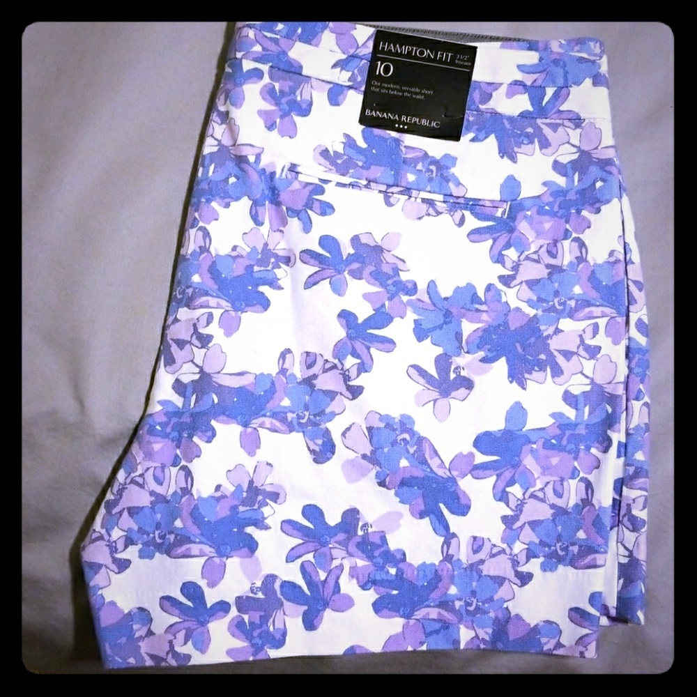 Banana Republic Hampton Fit Shorts