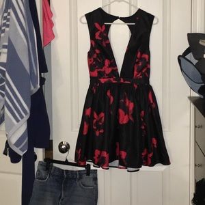 Black and red flare shirt dress