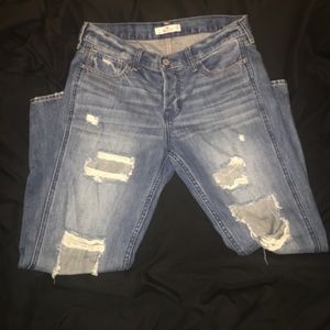 Boyfriend ripped jeans