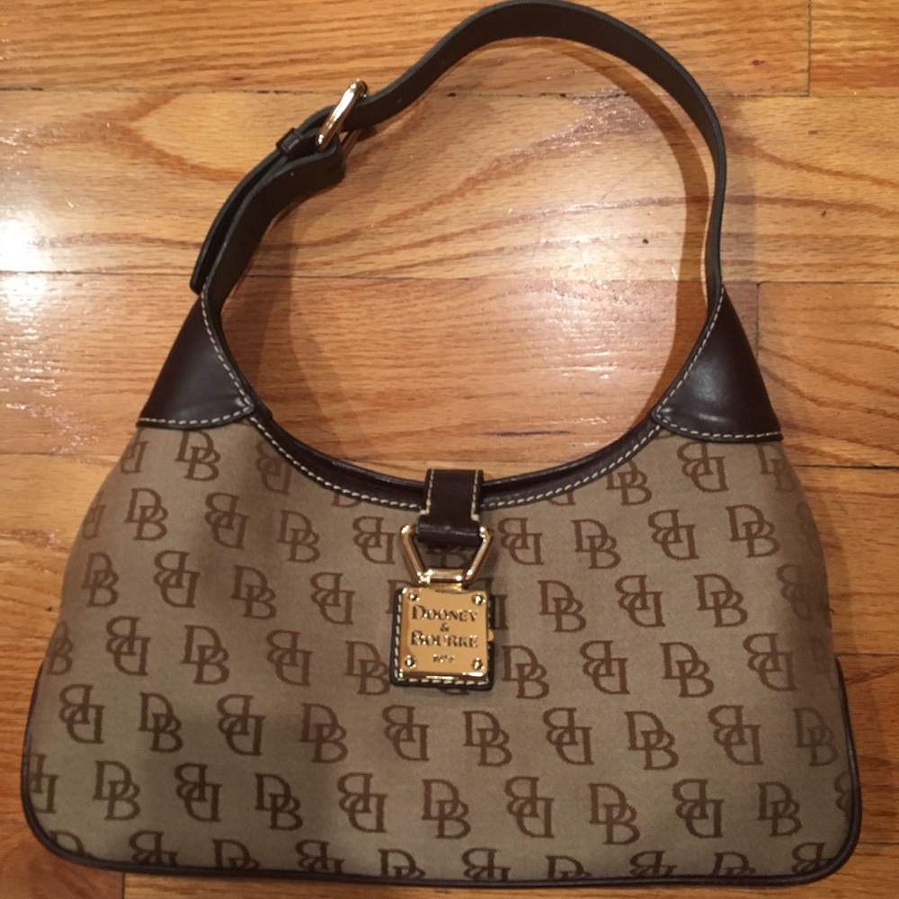 Handbag dooney and bourke