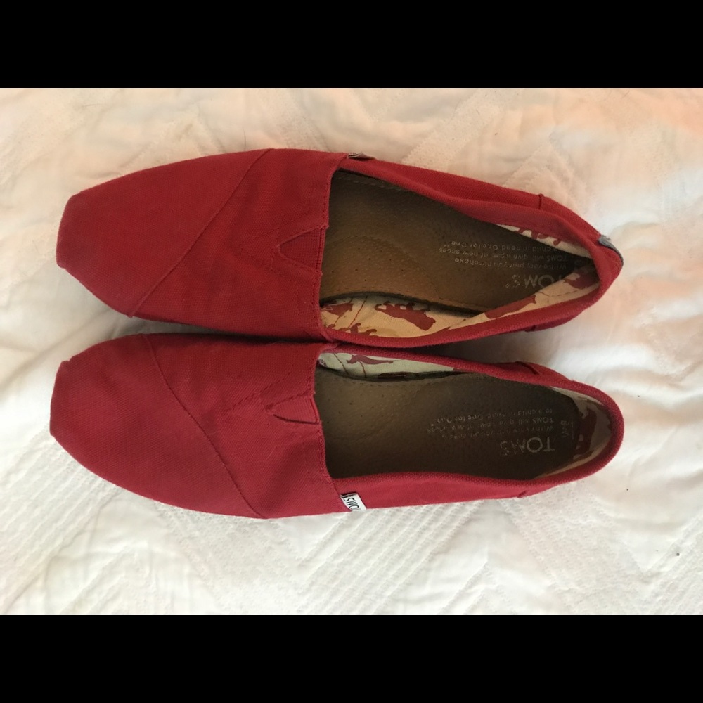 Red Toms