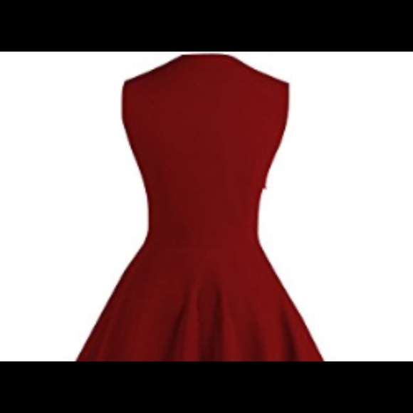 🎁NEW REDUCED Polka Dot Vintage type Party Dress - Picture 3 of 6