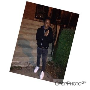 Meet your Posher, Jamari