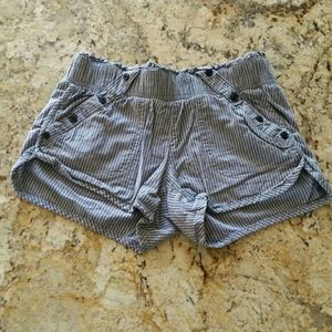 Stretch waist pinstripe shorts