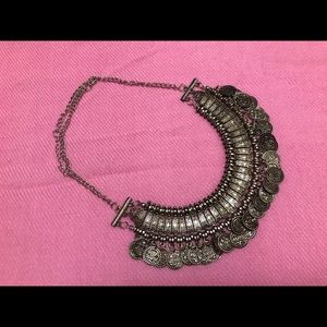 Chunky bib necklace