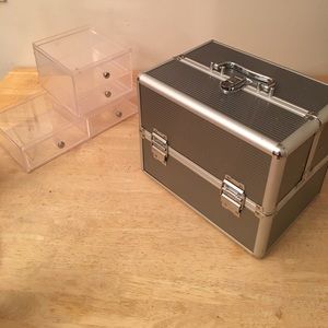 Makeup Cosmetic organizer caboodle bundle