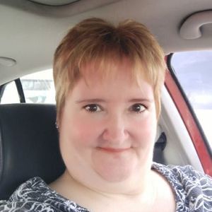 Meet your Posher, Tina