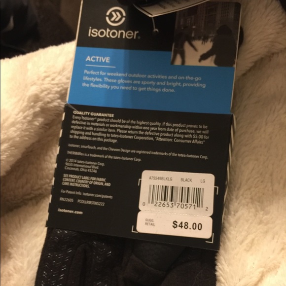 Isotoner Active SmarTouch Gloves . Final price - Picture 4 of 5