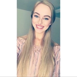 Meet your Posher, Emily