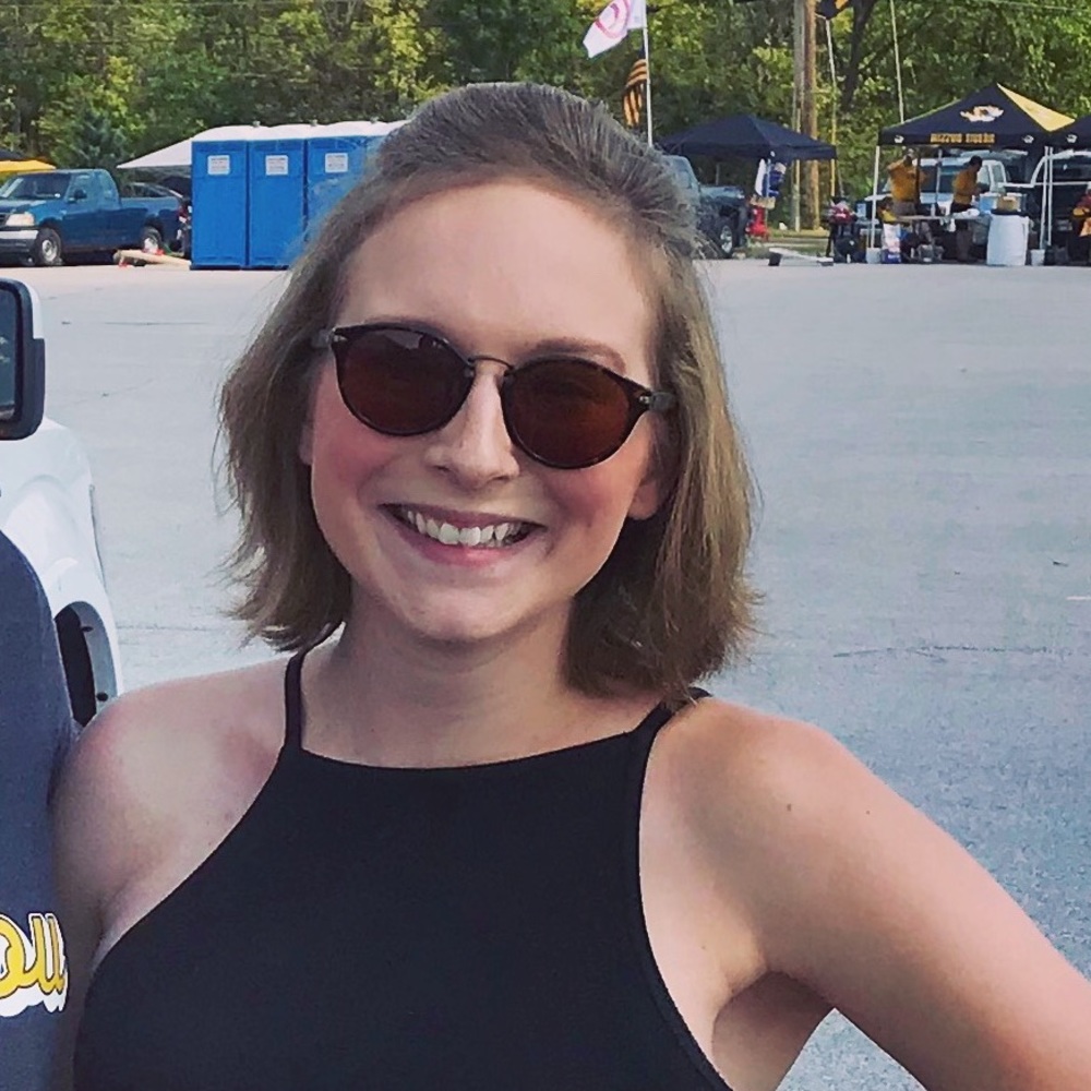Meet your Posher, Shelby