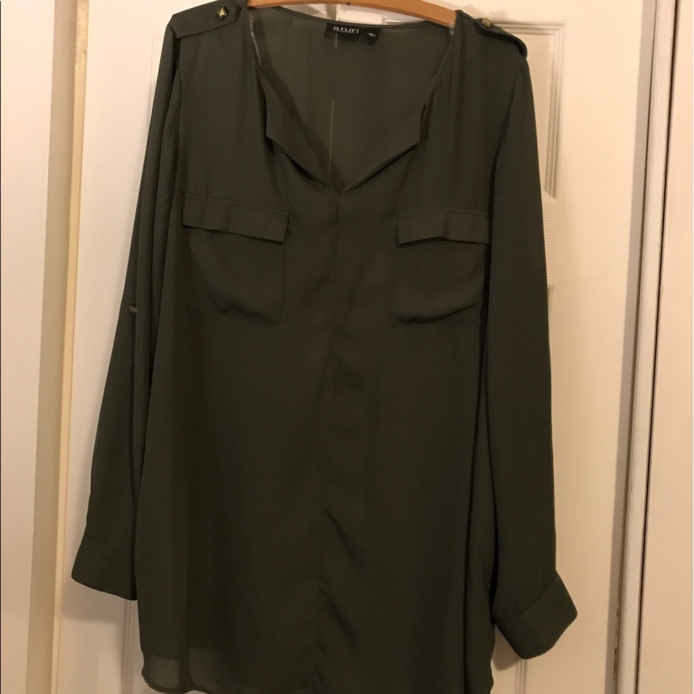 NWOT... army green with gold brushed buttons