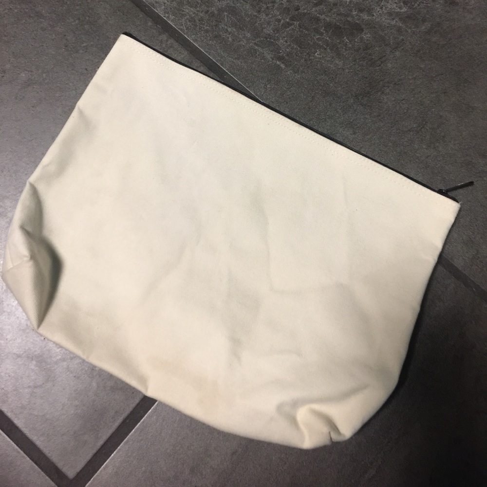 Thirty-one small bag