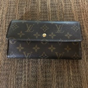 Authentic Louis Vuitton wallet