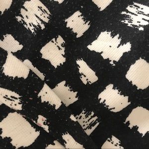 LuLaRoe Dresses - Lularoe Amelia Dress LuLaRoe Dresses - Lularoe Amelia Dress