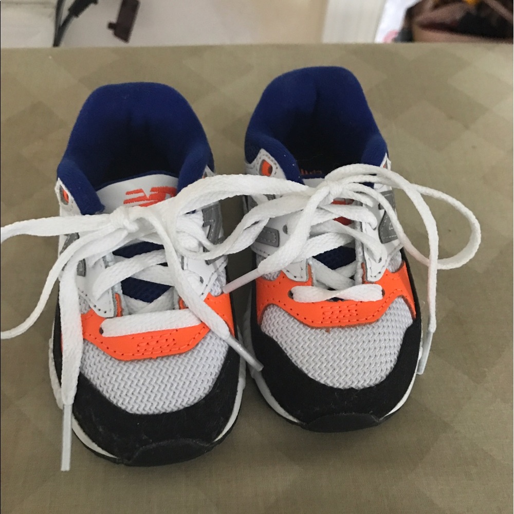 5C New Balance 530 BRAND NEW!