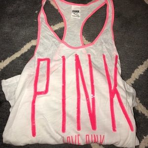 pink tank top