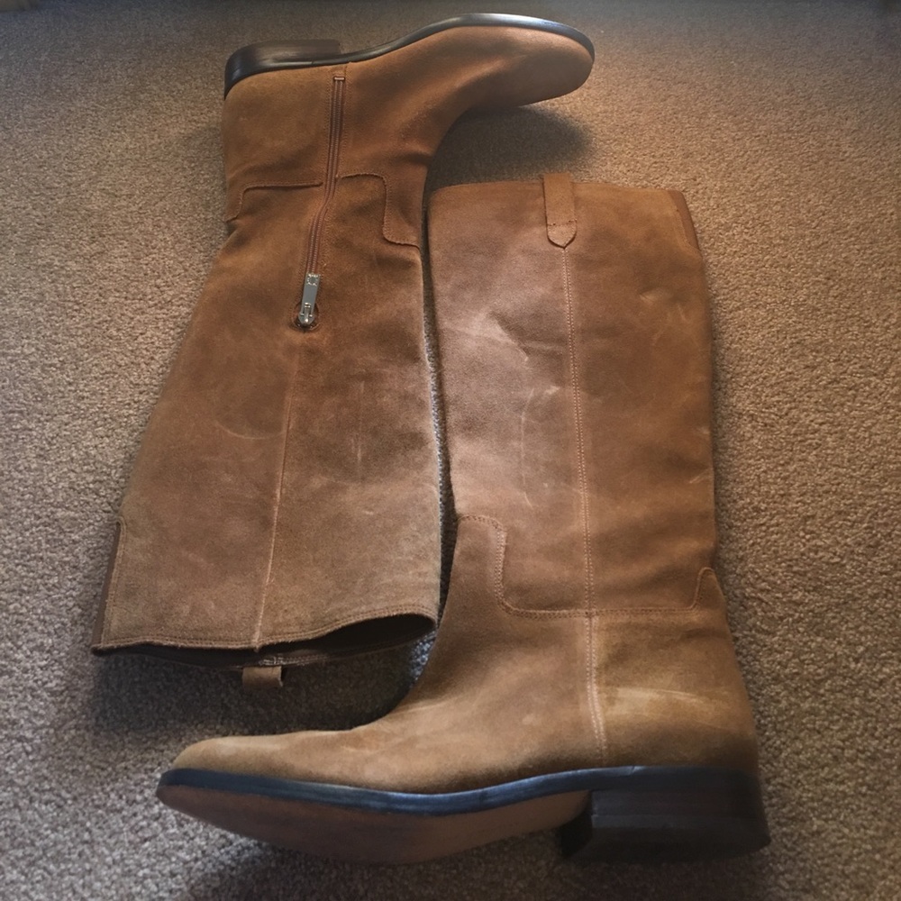 Ivanka Trump Addee tan suede boots