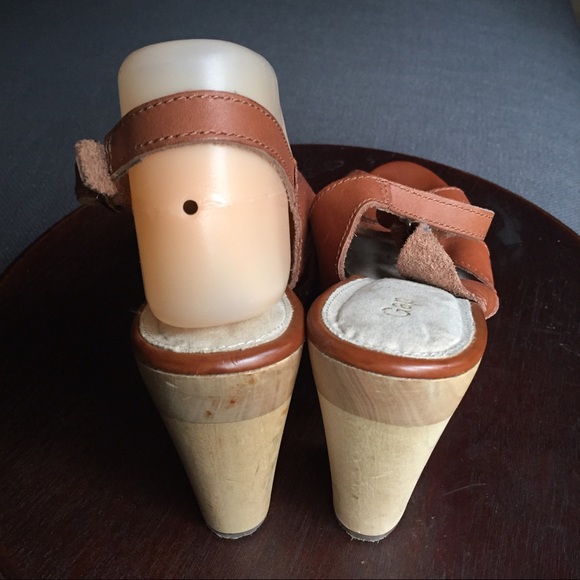 GAP Clog Platform Heel Sandals 9 - Picture 3 of 6