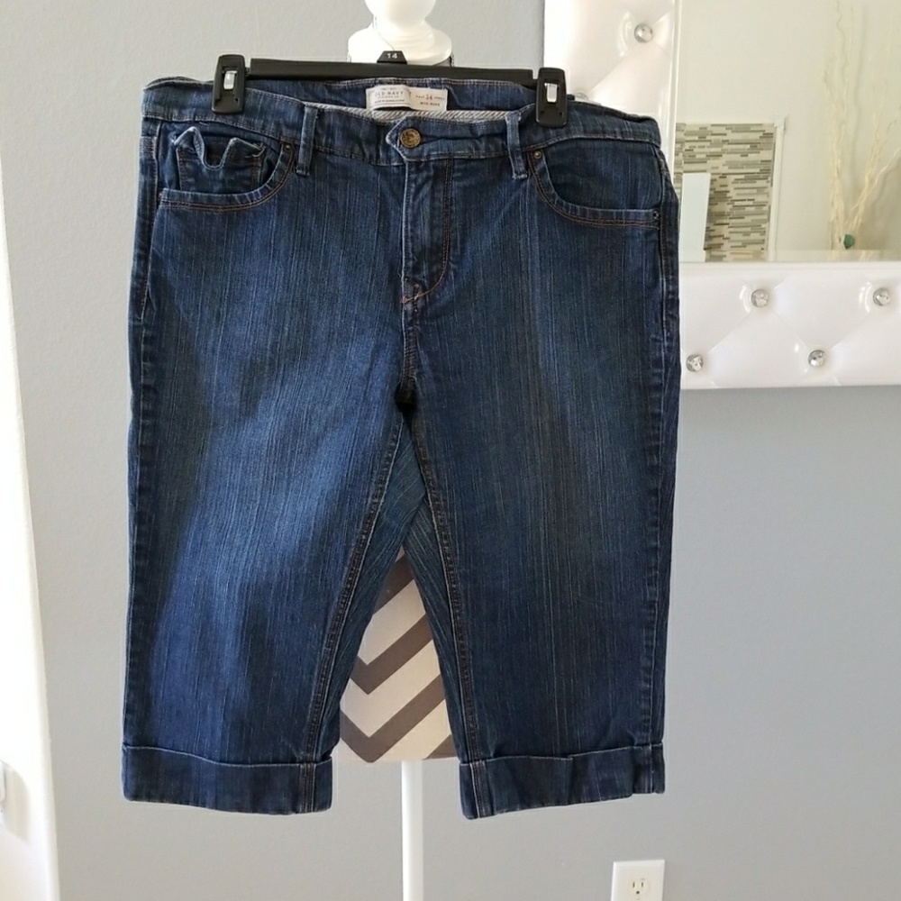 Capris