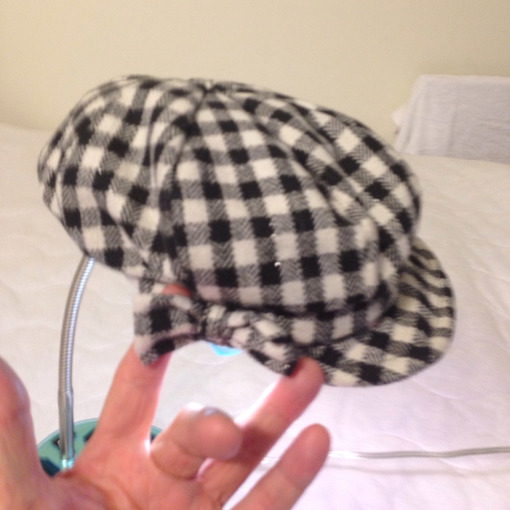 Lady's hat size s/m