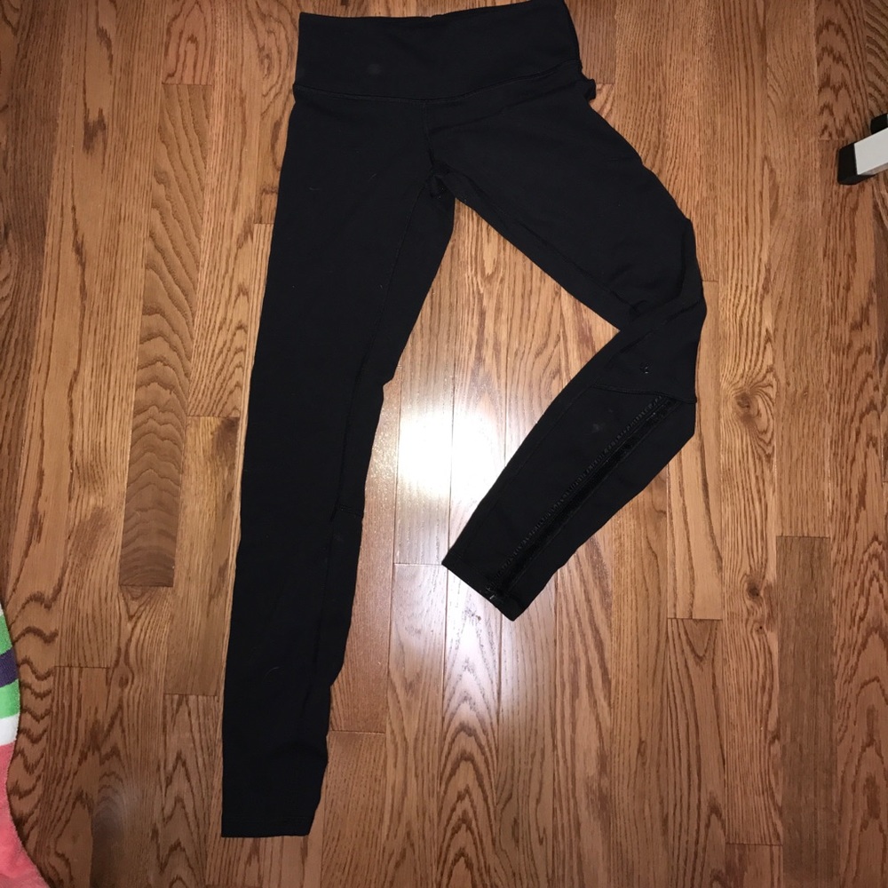 Lululemon workout pants
