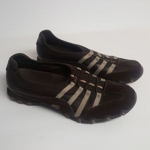 Size 7.5 Skechers