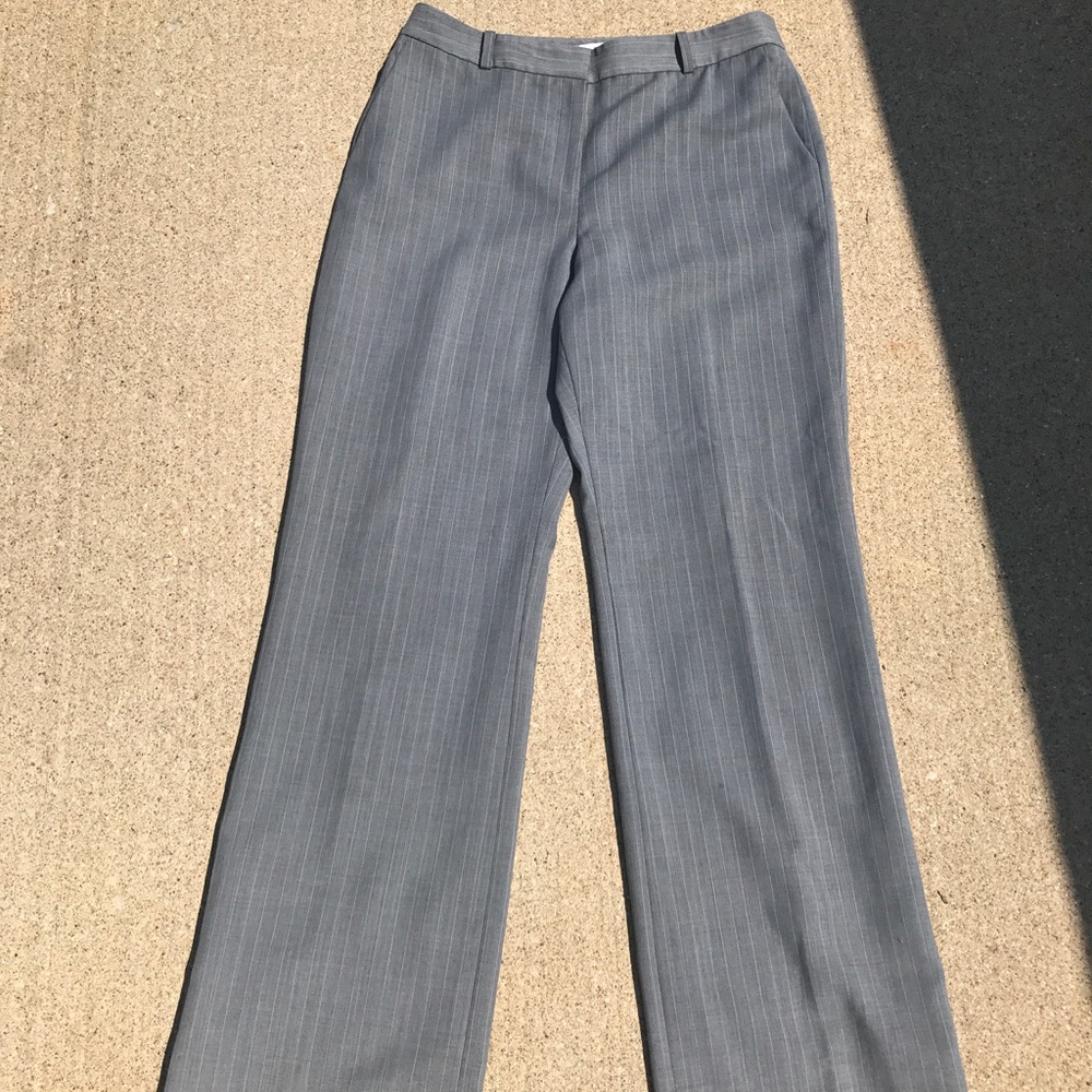 LOFT dress pant NWOT. W 30" L41' I31"