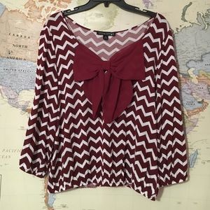 Maroon & White Bow Top