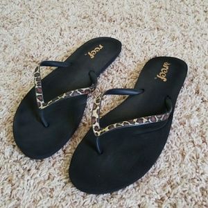 Reef Leopard Sandals!