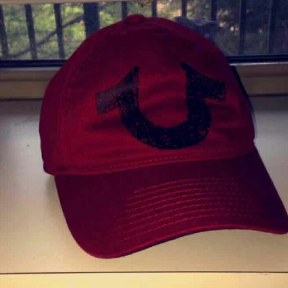 Red True Religion Cap