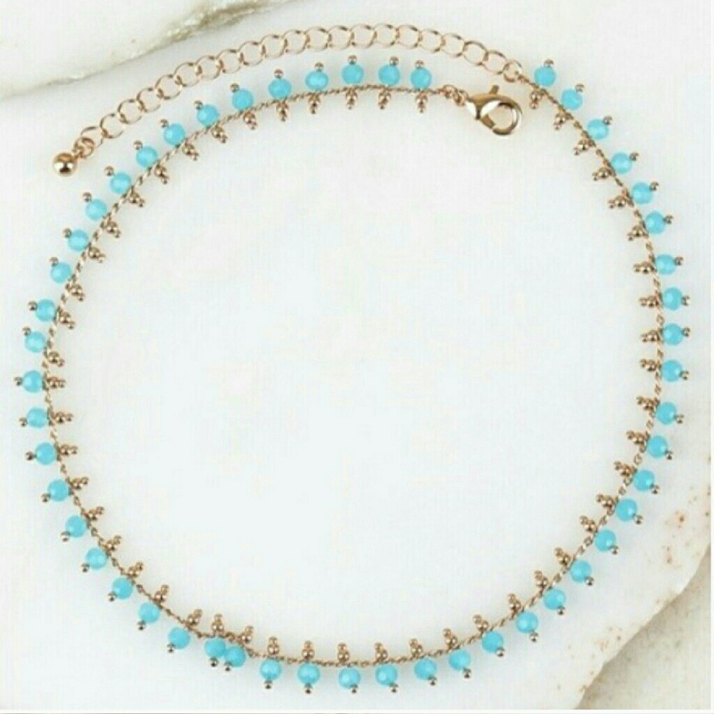 ▪️beaded choker with gold hardware▪️