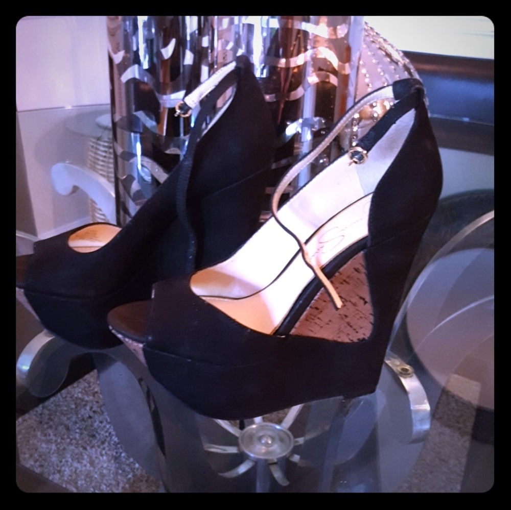 Jessica Simpson black with cork inlay wedges
