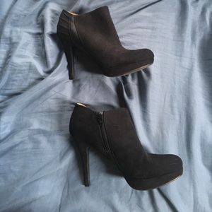 Black booties!
