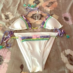 New Vs Bikini Set removed tags wore once!!!