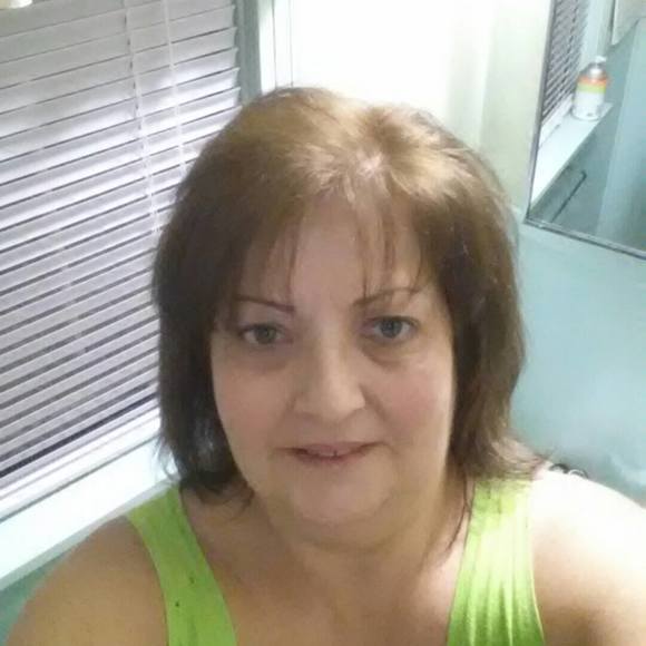Meet your Posher, Cindy - Picture 1 of 1