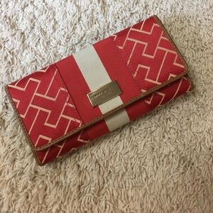 Tommy Hilfiger Wallet