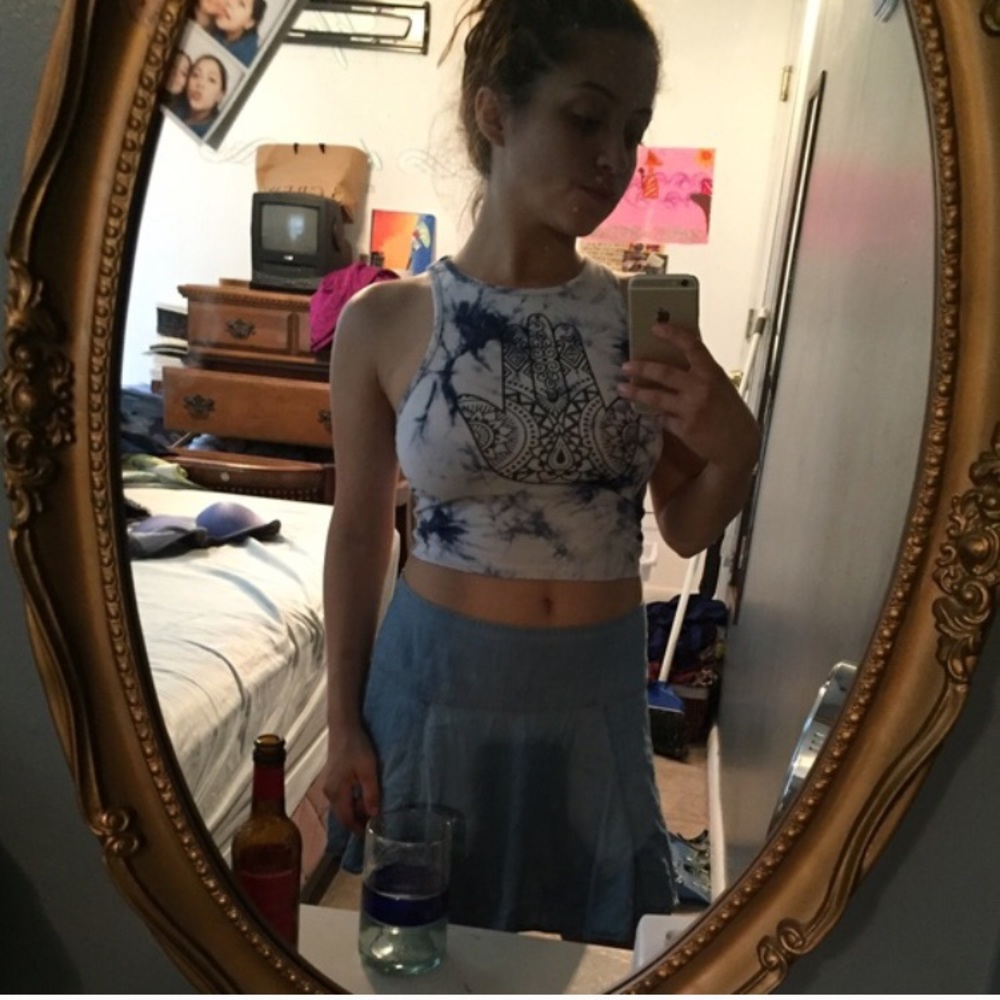 Forever 21 Hamsa crop top