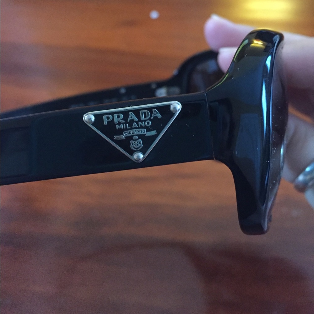 Prada Sunnies - Picture 2 of 6