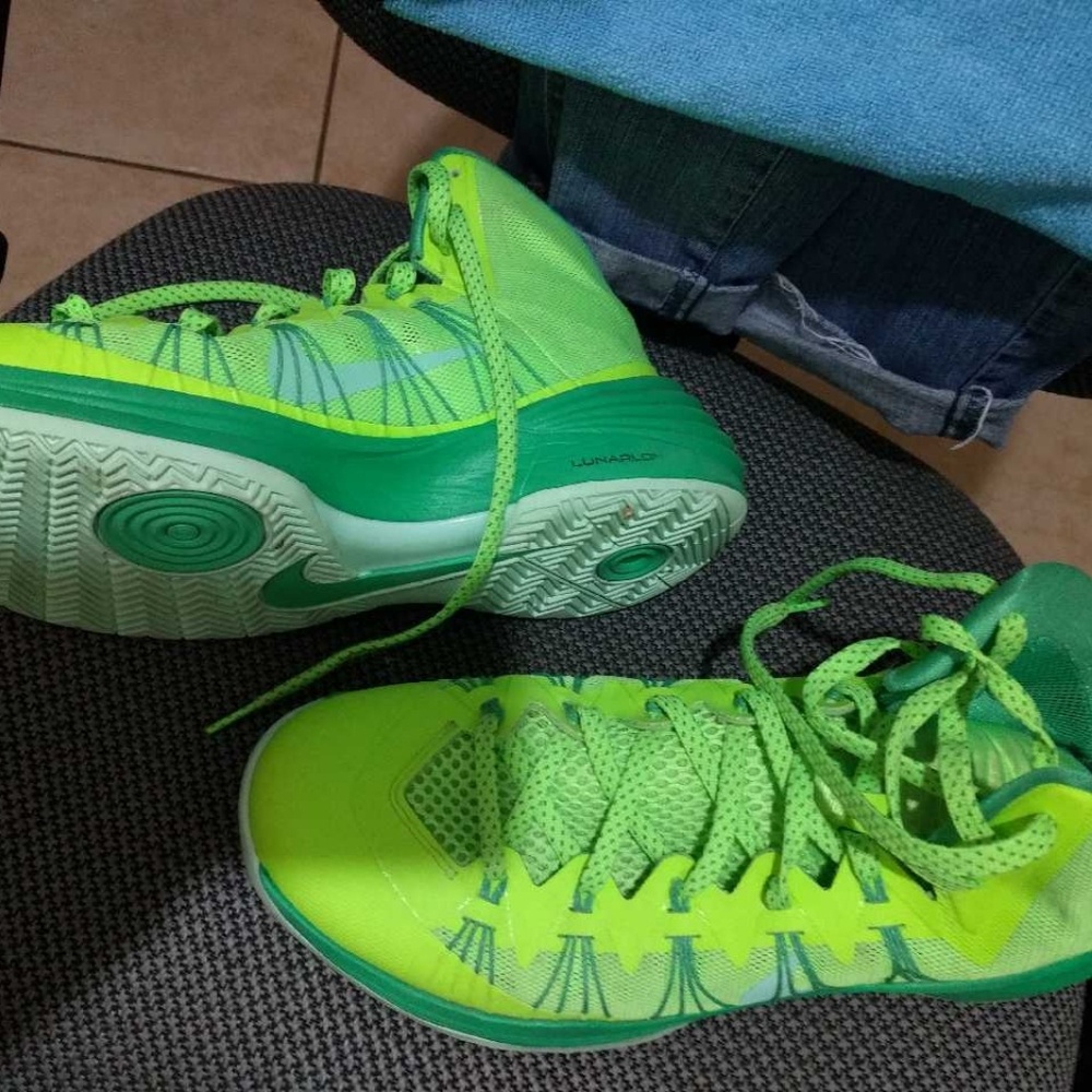 NIKE HYPERDUNK 2013 LUNAR FLASH LIME ARCTIC GREEN