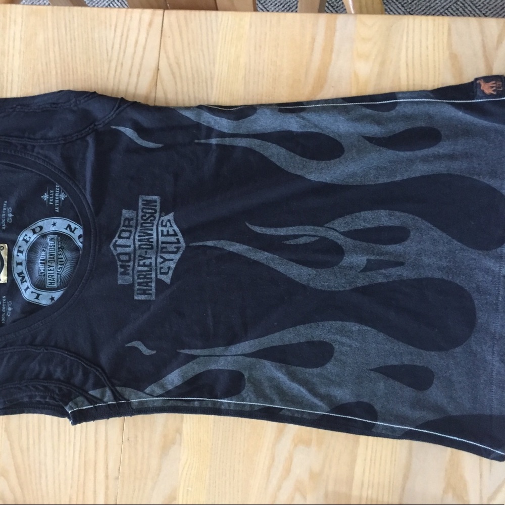 Black Harley Davison size small T-shirt