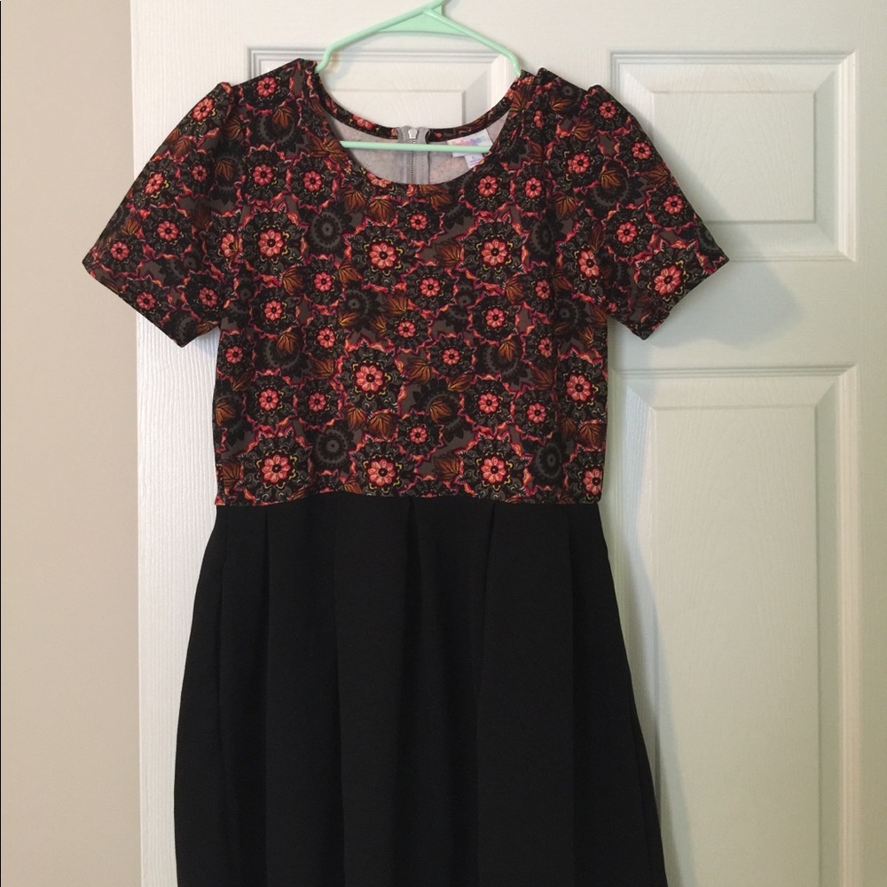 Lularoe Amelia Dress