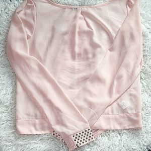 Beautiful long sleeve DO & BE pink blouse