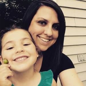 Meet your Posher, Cristina