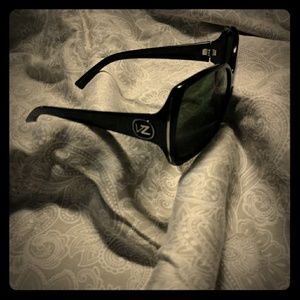 Von zipper "Trudie" sunglasses