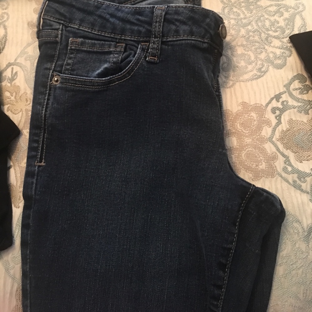 Old navy rockstar jeans