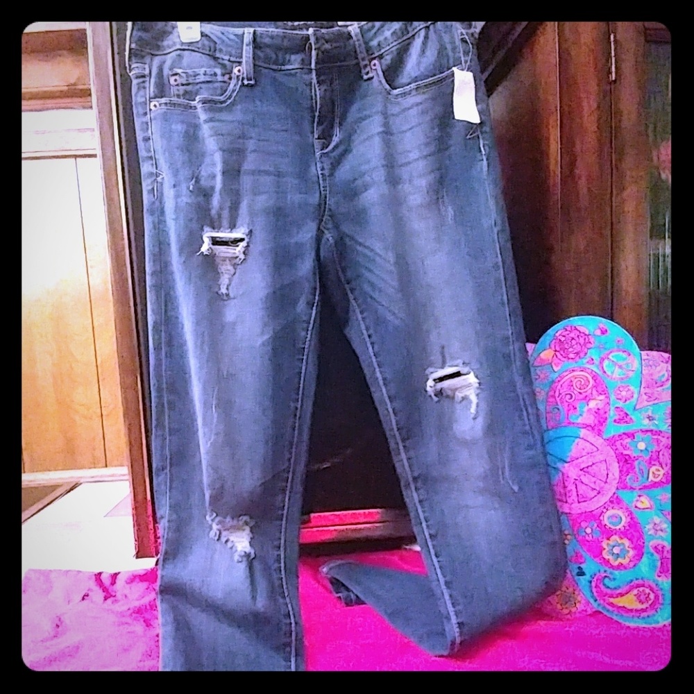 Aero jeans brand new!